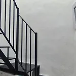 Feriehus Casa Con Terraza Privada 6 Min Del Puente Nuevo