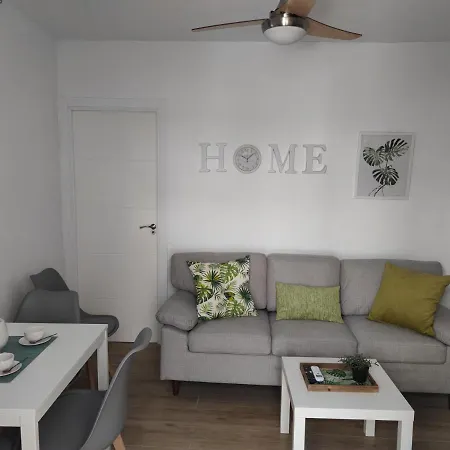 Casa Con Terraza Privada 6 Min Del Puente Nuevo