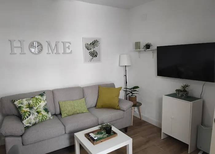 Casa Con Terraza Privada 6 Min Del Puente Nuevo *